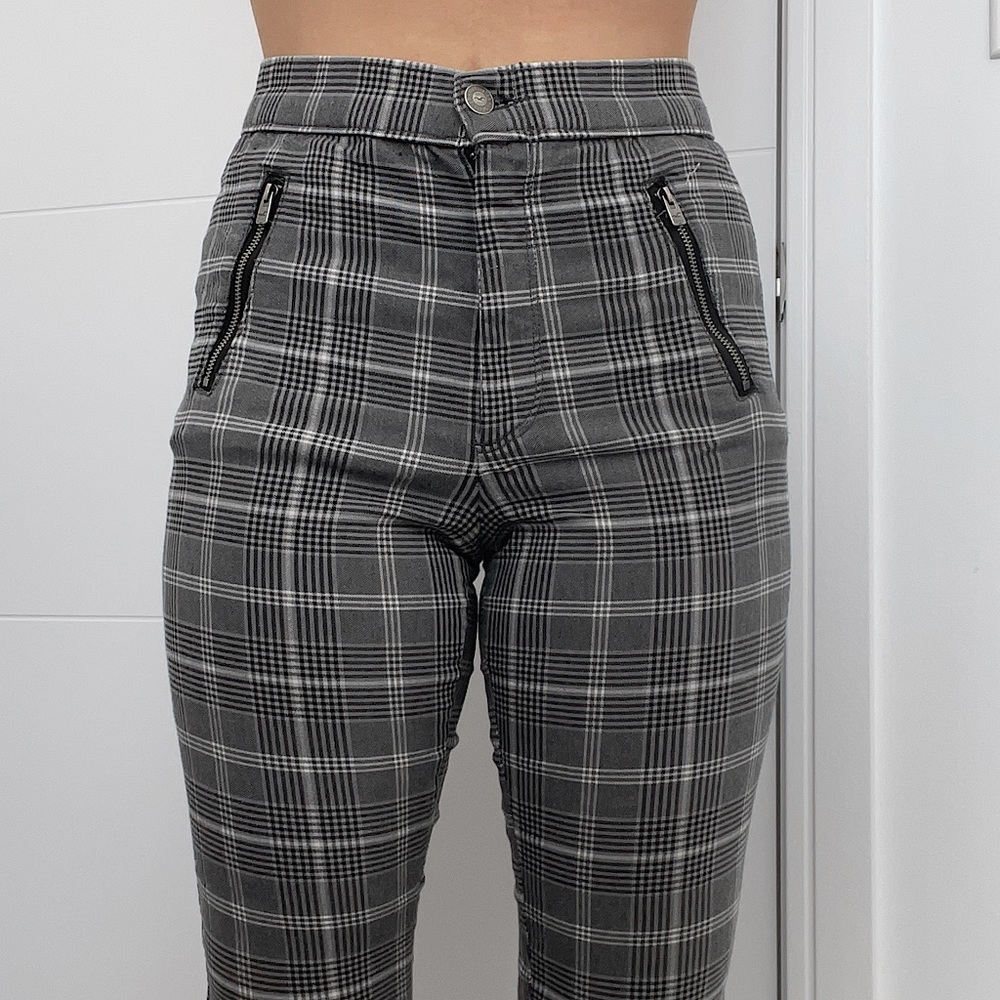 Hollister Ultra High-Rise Super Skinny Pants